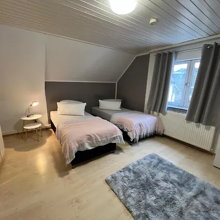 4 Loehr * Koblenz (Rhineland-Palatinate)