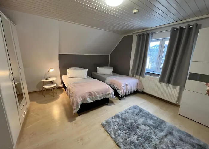 Geraeumige Ferienwohnung In Direkter Naehe Zum Rhein * Coblença