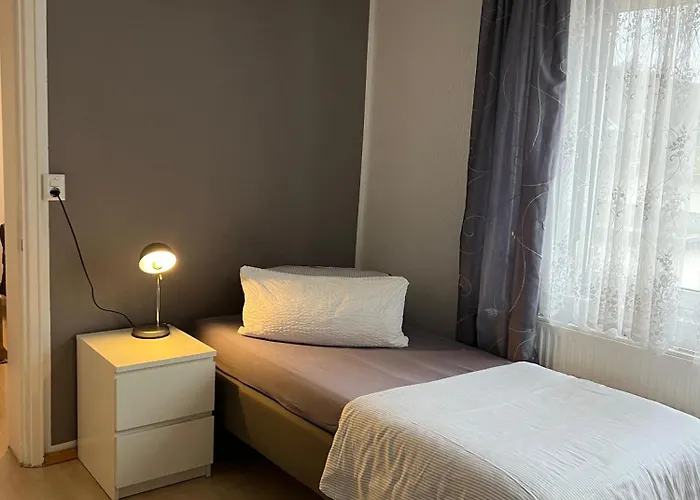 Geraeumige Ferienwohnung In Direkter Naehe Zum Rhein * Coblença